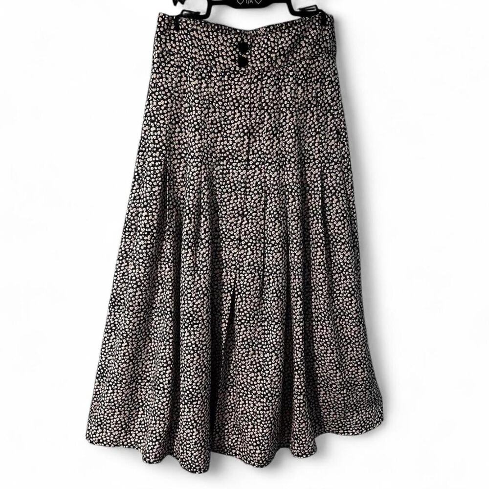 Black and white midi skirt